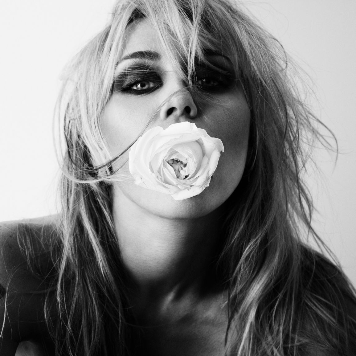 Miley - Bass Persuades (LP, édition limitée Indie Exclusive, Apple Red Vinyl)